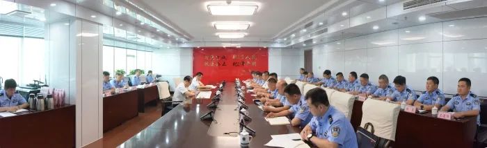 全市公安機關退役軍人代表座談會召開